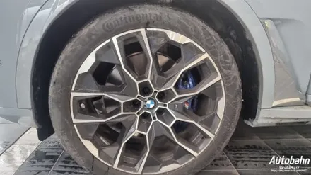 신형 BMW X740I 디테일링세차 프리미엄세차 출고후 세차 차량메인터넌스세차는 아우토반과 상의 하세요!! / 고양