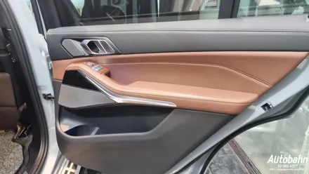 신형 BMW X740I 디테일링세차 프리미엄세차 출고후 세차 차량메인터넌스세차는 아우토반과 상의 하세요!! / 고양