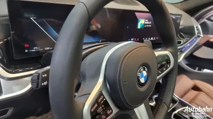 신형 BMW X740I 디테일링세차 프리미엄세차 출고후 세차 차량메인터넌스세차는 아우토반과 상의 하세요!! / 고양