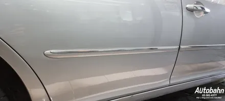 그랜져TG 사고수리 판금도장 도어수리 도어판금도장 외형복원은 아우토반에 문의주세요! / 고양