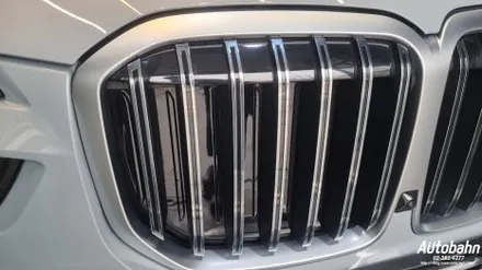 신형 BMW X740I 디테일링세차 프리미엄세차 출고후 세차 차량메인터넌스세차는 아우토반과 상의 하세요!! / 고양