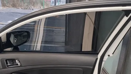 KIA K5 1세대 측후면 썬팅 열선 뽀글이 열선 지짐이 재시공 선반내림시공 열선손상없이 깔끔한 재시공 어보브하츠 가성비썬팅 / 고양
