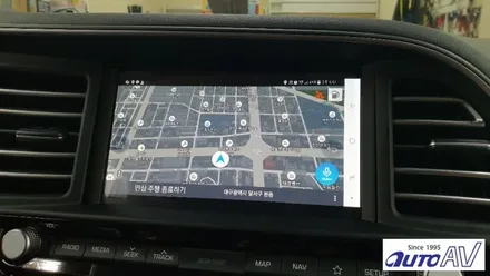 더 뉴 아반떼AD 2018년 페이스리프트 폰인카 젠5 장착했답니다.
