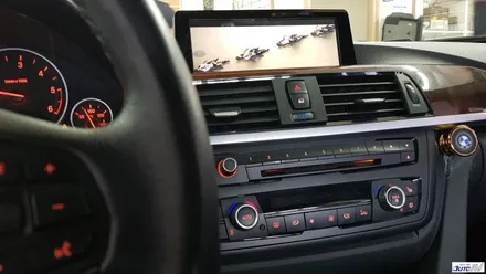 BMW 네비게이션을 장착할까? 스마트폰 커넥티비티 폰인카를 장착할까요?