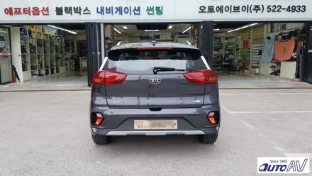 대구 썬팅] 폰터스 리플렉스 썬팅과 스타 블랙박스로 니로 하이브리드 신차를 멋있게 출고합니다.
