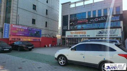지프 체로키 2017 스마트 내비게이션 추가로 안드로이드 앱 사용까지 가능_ 대구 M2C