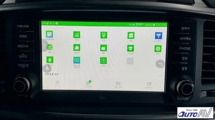 스마트한 카 라이프 업그레이드 대구 올뉴쏘렌토 순정 내비게이션 스마트폰 미러링 폰인카 설치