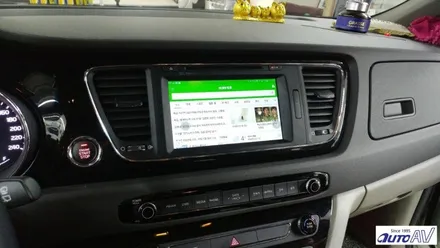 더 편리한 미래형 카 라이프 스마트폰 커넥티드 카, 올뉴카니발 폰인카_씽 ccing 미러링 장착