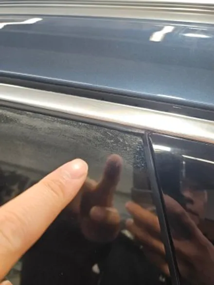 볼보 XC60 : 신차출고 후 하루만에 아파트석회물 맞아서 보험처리 받았습니다 서울 노원 성북 성동 / 서울 노원구