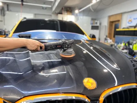 BMW X4 : 노원실내가죽디테일링과 전체광택으로 중고차를 신차처럼 만들었습니다.성수동 / 노원, 도봉, 성북