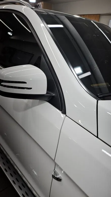 벤츠 ML350 : 노원중고차광택 전문점 추천으로 컨디션최상 아우토바스 (석회물얼룩) / 노원구 공릉동