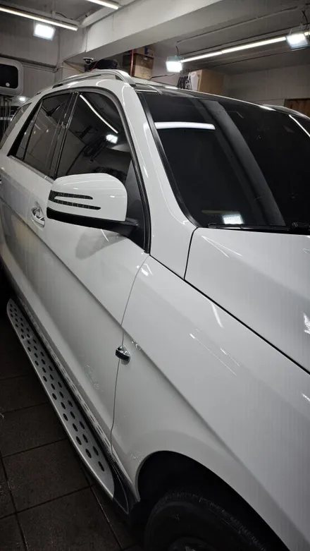 벤츠 ML350 : 노원중고차광택 전문점 추천으로 컨디션최상 아우토바스 (석회물얼룩) / 노원구 공릉동