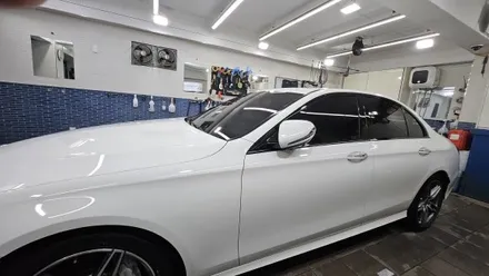 벤츠 E300 : 노원도봉석회물제거광택과 크롬죽이기 PPF재시공 새차만들기 / 노원구 공릉동