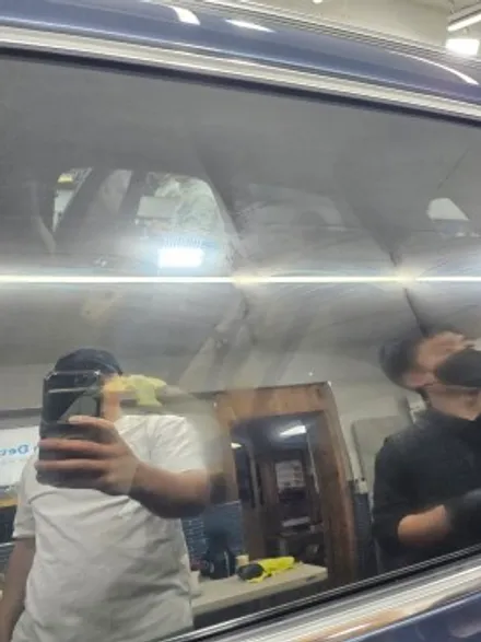 볼보 XC60 : 신차출고 후 하루만에 아파트석회물 맞아서 보험처리 받았습니다 서울 노원 성북 성동 / 서울 노원구