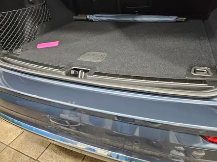 볼보 XC60 : 신차출고 후 하루만에 아파트석회물 맞아서 보험처리 받았습니다 서울 노원 성북 성동 / 서울 노원구