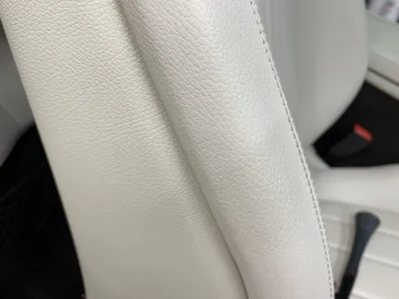 벤츠 E클래스 E220d쿠페 화이트시트 클리닝과 가죽코팅 노원 중랑 쌍문 구리 / 노원, 도봉, 성북
