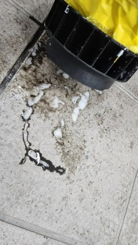 벤츠 C220 : 노원에바클리닝 필터교체 모두 깔끔하게 가능한곳 아우토바스에서 가능합니다. / 노원구 공릉동