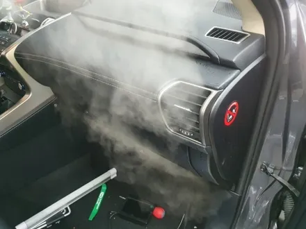 렉서스 NX300h 에어컨탈취제사용하고 썩은 악취 냄새가 납니다 에어컨청소 에바클리닝 공릉동 중계동 하계동 상계동 묵동 창동 / 노원, 도봉, 성북
