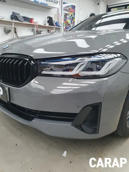 BMW 530e 크롬죽이기 시공 세련된 블랙 유광 포인트로 완벽 변신 / 중랑구 면목동