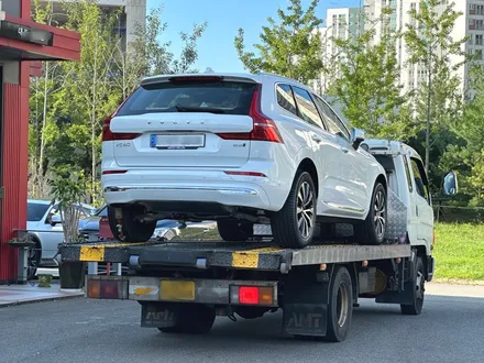 볼보 XC60 썬팅 블랙박스 하이패스 언더코팅 유리막코팅 신차패키지 김포 / 경기 김포