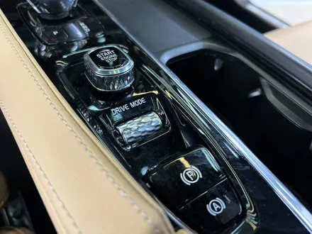 볼보 S90 중고차 구매 후 맡겨주시는 덱스워시 김포 구래동 디테일링 손세차 살균소독 썬팅 재작업 / 경기 김포