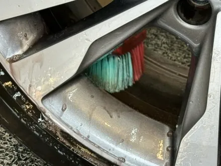 벤츠 디테일링 휠탈거 분진 클리닝 실내 디테일링 세차 / 경기 김포