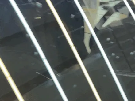 벤츠 S63 AMG 전면유리 돌빵 파손으로 유리교체 썬팅재작업 김포구래점 / 경기 김포