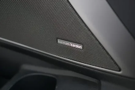 BMW 3시리즈 무스웨이 패키지로 오디오튜닝과 가격할인까지 제대로 해드렸어요~! / 중랑, 동대문, 광진구, 성동구