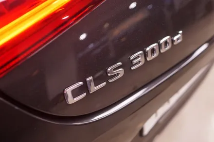 벤츠 19년식 C257 CLS클래스에 순정어라운드뷰 카메라 시공했습니다~! / 중랑, 동대문, 광진구, 성동구
