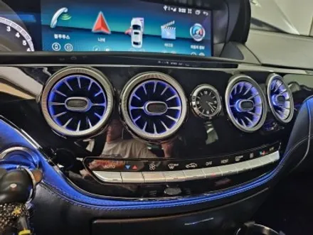 완전히 새로워진 08~13년식 W221 S클래스 전용 송풍구 액티브엠비언트 시공! / 서울 중랑