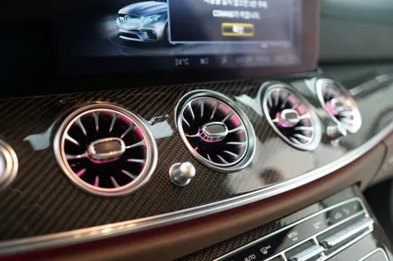 E63 AMG 절때 빼먹을수 없는 가성비 아이템! 엠비언트 송풍구 작업! / 중랑, 동대문, 광진구, 성동구