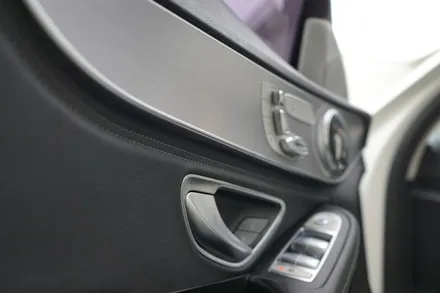 W205 C클래스 엠비언트 없는 옵션에 순정형 엠비언트 만들기~! 64색 엠비언트 송풍구와 부메스터트위터도 함께요!! / 중랑, 동대문, 광진구, 성동구