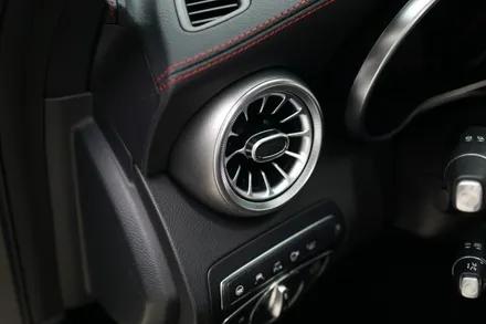 벤츠 C43AMG 순정 3색 엠비언트 연동 송풍구엠비언트 그리고 부메스터 전동트위터 작업 ! / 중랑, 동대문, 광진구, 성동구