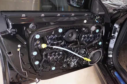 BMW 전기차 I4 차량에 무스웨이 패키지로~ 카오디오튜닝하기~! / 중랑, 동대문, 광진구, 성동구