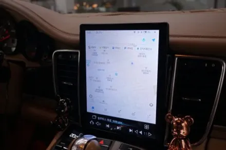 포르쉐 970파나메라 12년식 mk1순정 CDR오디오를 테슬라 타입 모니터로 교체시공 해드렸습니다. / 중랑, 동대문, 광진구, 성동구