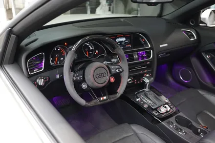 아우디 A5 까지고해진 순정 핸들을 알칸타라 카본핸들로 교체해 드렸습니다~! / 중랑, 동대문, 광진구, 성동구