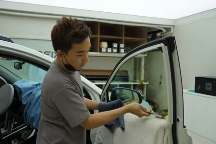 도요타 라브4하이브리드 썬팅 글라스틴트 선셋으로 재시공해서 여름 시원하게 보내세요~ / 중랑, 동대문, 광진구, 성동구