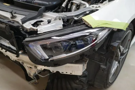 벤츠CLS C257 순정 멀티빔 헤드램프와 AMG 핸들시공으로 스타일과 안전 모두 업그레이드하세요!! / 서울 중랑