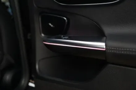 벤츠 W206 C클래스 기존 엠비언트 보다 진보된 3세대 Y존 엠비언트 그리고 4D부메스터 시공과 세로그릴로 드레스업 해드렸어요! / 중랑, 동대문, 광진구, 성동구