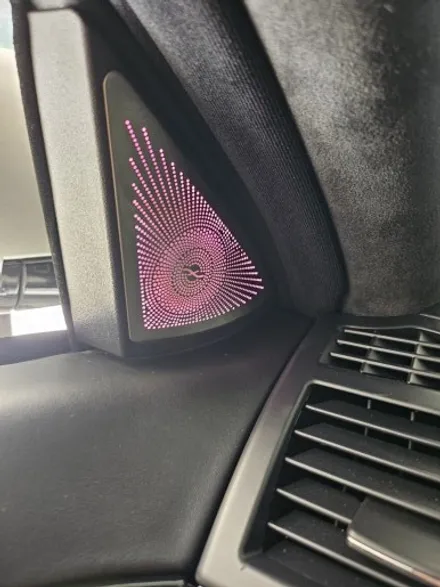 완전히 새로워진 08~13년식 W221 S클래스 전용 송풍구 액티브엠비언트 시공! / 서울 중랑