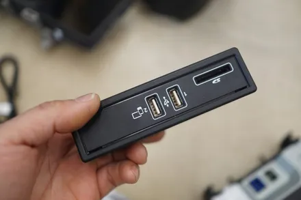 벤츠 W205 C클래스 NTG5.0 → NTG5.5 순정 컨버전 시공! 아우토픽스가 전문이죠 / 서울 중랑