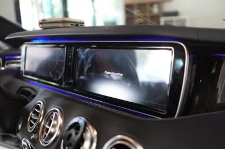벤츠 C217 S63AMG S클래스쿠페 안드로이드 네비게이션, 블랙박스, 보조배터리 그리고 AMG핸들까지~ 한번에 교체하기! / 중랑, 동대문, 광진구, 성동구