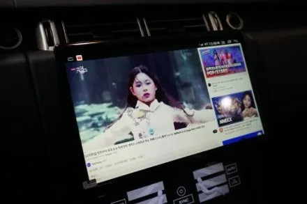 레인지로버 16년식 보그 새로운 13.3인치 컨버전 모니터 소개해 드릴게요! / 서울 중랑