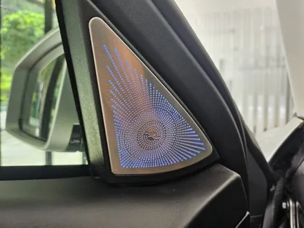 완전히 새로워진 08~13년식 W221 S클래스 전용 송풍구 액티브엠비언트 시공! / 서울 중랑