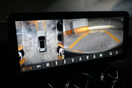 벤츠 17년식 GLA, 2025년 감성으로 리프레시!  대화면 안드로이드모니터 +3D 어라운드뷰 튜닝 / 서울 중랑