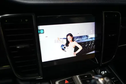 포르쉐 파나메라 구형 CDR 오디오를 순정형 안드로이드 모니터로 교체하기~! 블루투스 통화기능도 문제없어요! / 중랑, 동대문, 광진구, 성동구