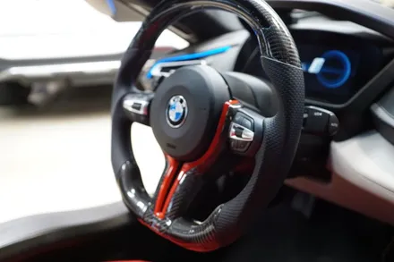 BMW 슈퍼카? I8 올드한 실내를 한껏 꾸며봤습니다! FEAT. 크리스털~~~기어봉 / BMW / i8 / 서울 중랑구