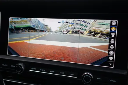 포르쉐 마칸 어라운드뷰 + HD화질 3D뷰까지 지원되니 순정보다 고스펙! / 서울 중랑
