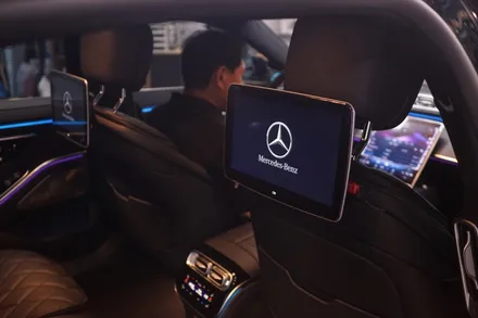 W223 24년식 S클래스 오류없는 액티브 엠비언트 + 4D부메스터 시공해 드렸습니다! / 벤츠 / S-클래스 W223 / 서울 중랑구