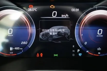 벤츠 GLC 클래스 디지털계기판 부터 12.3인 대화면 모니터 그리고 엠비언트까지 실내컨버전 풀시공 해드렸어요! / 서울 중랑